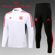 Kid's Bayern Munich White Training Set 22/23