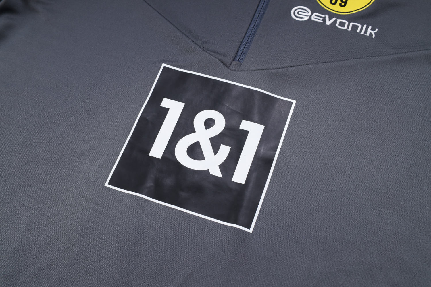 Men's Borussia Dortmund Grey Training Set 22/23