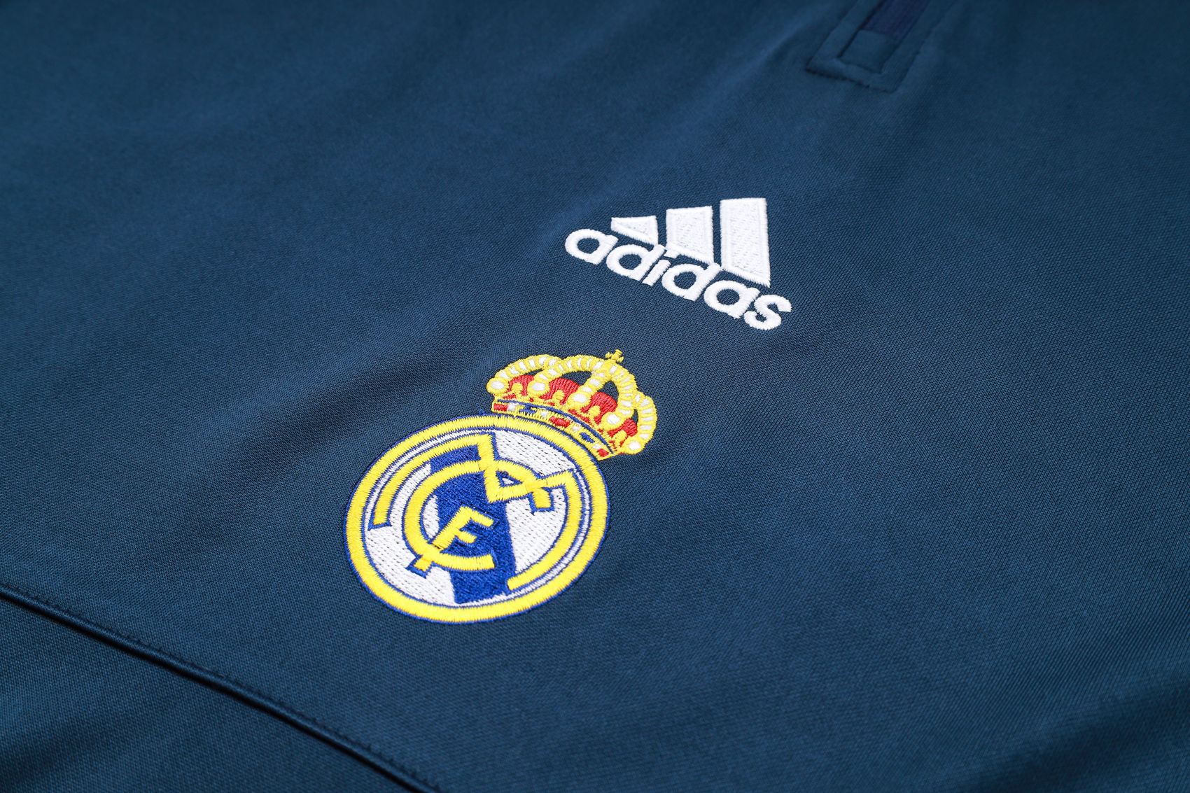 Men's Real Madrid Oriental Blue Training Set 2023/24